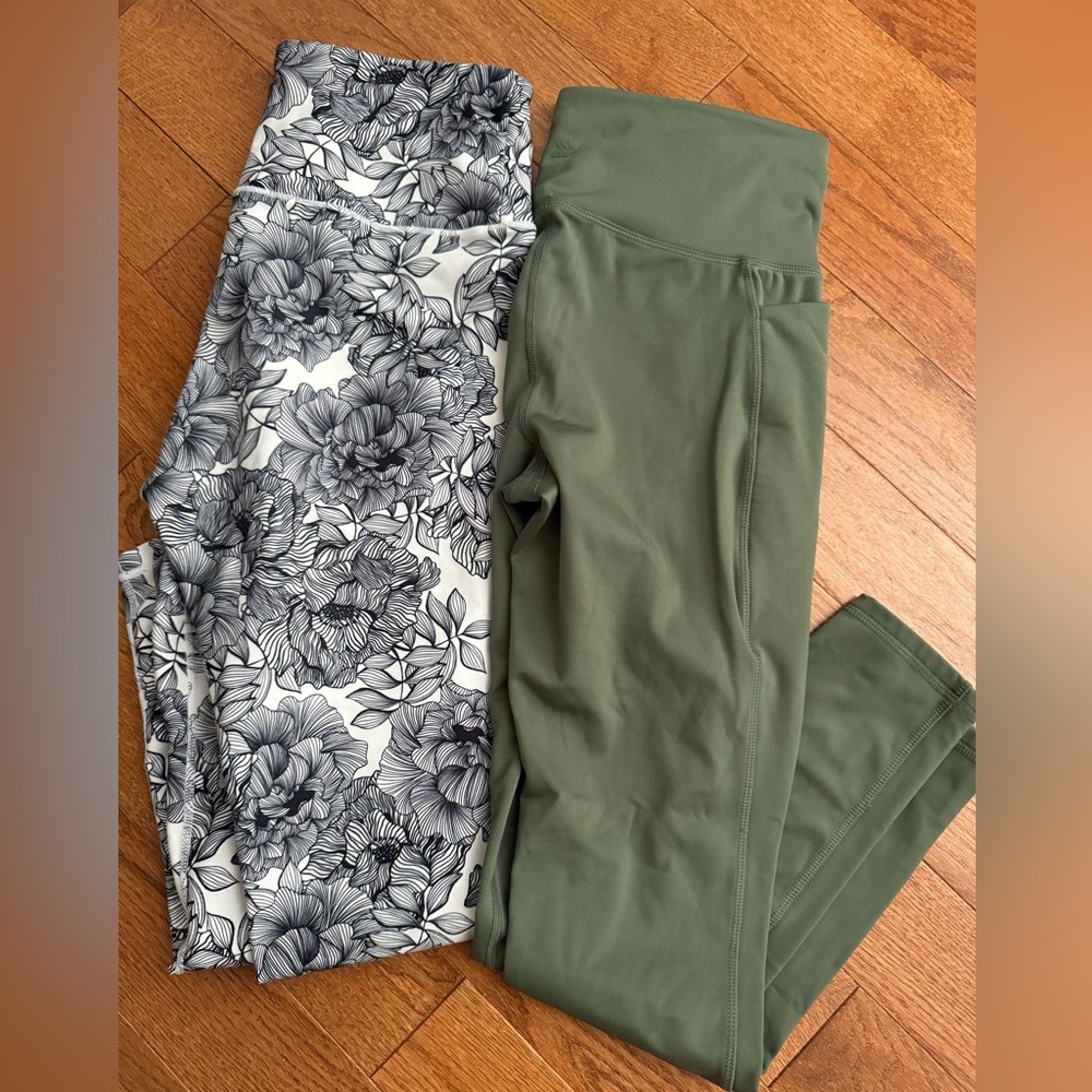 Legging lot (size medium)